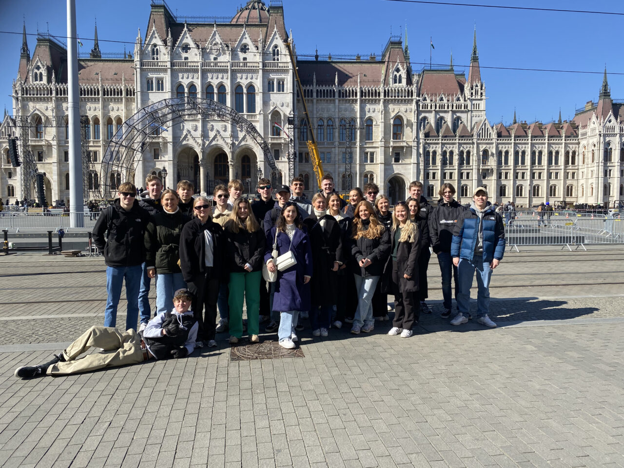 2.b foran Parlamentet i Budapest